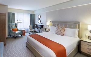 Postel nebo postele na pokoji v ubytování Seaport Hotel® Boston