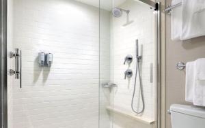 Koupelna v ubytování Seaport Hotel® Boston