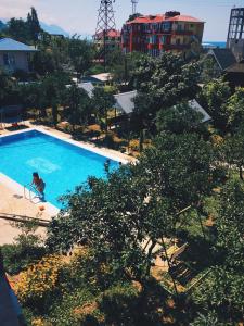 Bazén v ubytování Kvariati Grand Guest House nebo v jeho okolí