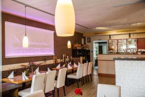 Restauracja lub miejsce do jedzenia w obiekcie Hotel Salzburg