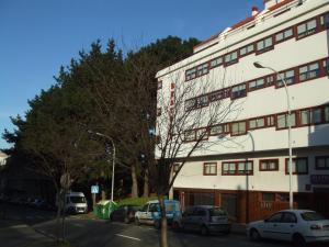 Budova, kde se apartmán nachází + 15 fotografií