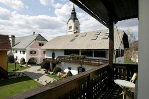 Galería fotográfica de Apartments Vidmar near Bled - Adults only en Lesce
