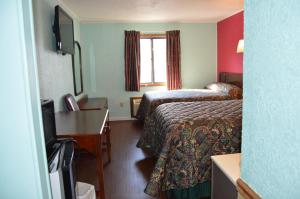 Afbeelding uit fotogalerij van Budget Inn Richlands Claypool Hill in Tazewell