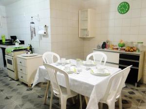 Η κουζίνα ή μικρή κουζίνα στο Bed & Breakfast LD