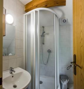Kúpeľňa v ubytovaní Penzion & Řízkárna + 27 fotografií