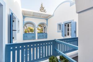 Gallery image of Fanouris Condo - Adults Only in Kamari