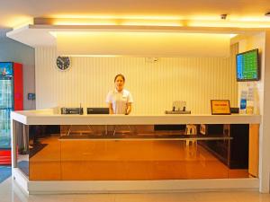 Clientes alojados en Goldmet Inn South Loop armed, Datong
