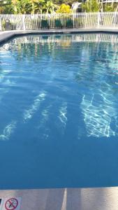 Kolam renang di atau dekat dengan Relax Villa