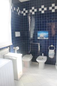 A bathroom at Fiore delle Valli Még 14 kép