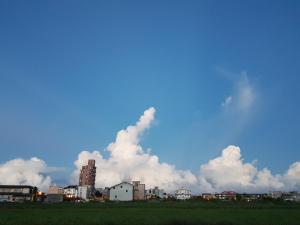 Bilde i galleriet til 卡斯比亞精品民宿附電梯手作早餐車位送童玩節平日票1張 i Wujie
