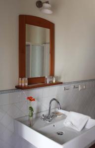 Koupelna v ubytování Casa Rural Hosteria Cantarranas
