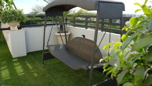 Um jardim no exterior de Sebastien Hotel