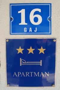 Certifikát, hodnocení, plakát nebo jiný dokument vystavený v ubytování Apartment Ivona