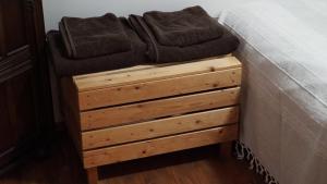 A bed or beds in a room at Pisanata House