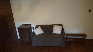 A seating area at Pisanata House