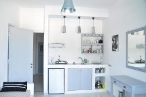 Kuchyňa alebo kuchynka v ubytovaní Milatos Village Cretan Agrotourism Hotel