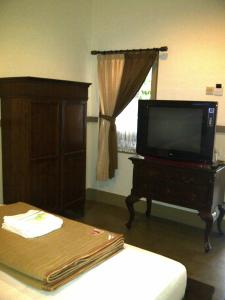 Gallery image of Ndalem Suratin Guesthouse in Yogyakarta