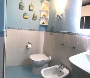 A bathroom at Il Nido 1