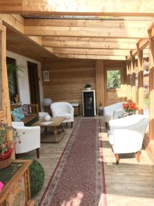 Posezení v ubytování Albergo Garni Edy (B&B)