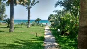 Φωτογραφία από το άλμπουμ του Sandy Beach Apartment 8  στην Ορόκλινη +57 φωτογραφίες