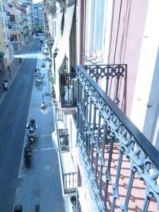 Balkón alebo terasa v ubytovaní La Roqueta completo en pleno centro