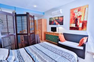 Postel nebo postele na pokoji v ubytování Apartamentos Castillo Cazorla