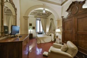 Gallery image of Residenze d'Epoca Palazzo Coli Bizzarrini in Siena