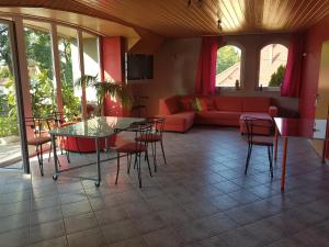 Posedenie v ubytovaní Szigeti Apartmanház
