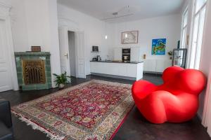 Część wypoczynkowa w obiekcie Grand Soho Apartment