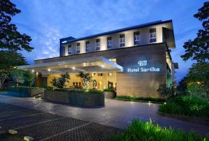Gallery image of Hotel Santika Mataram in Mataram