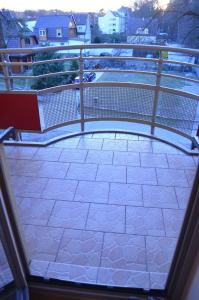 Balkon lub taras w obiekcie Apartament Zdrojowa u Heleny