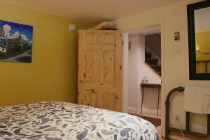 Postel nebo postele na pokoji v ubytování La Loggia Art B&B