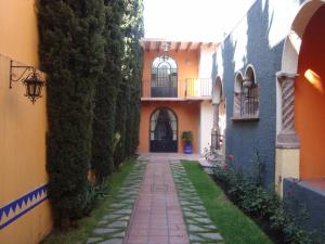 Gallery image of Villa Alfonsina in Mexico City
