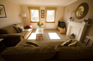 Foto dalla galleria di Apartment 101 Kingsmills Road a Inverness