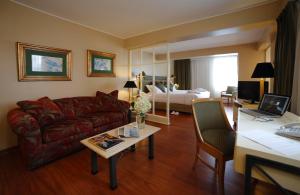 Gallery image of Suites del Bosque Hotel in Lima