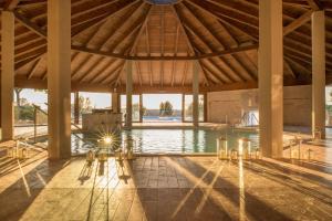 The swimming pool at or close to San Giovanni Terme Rapolano