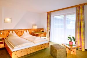 Letto o letti in una camera di Hotel Mathiesn