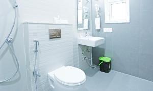 Bagno di Treebo Pechis Castle