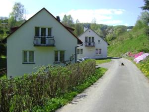 Galeriebild der Unterkunft Pokoje nad strumykiem w Polanczyku tel 13- 469 -2257 in Polańczyk