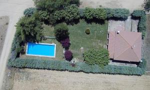 an aerial view of a garden with a pool at Cordel in La Serrada