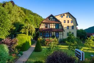 O grădină în afara Villa Martha