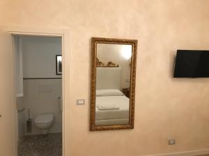 Koupelna v ubytování Hotel "La Salute"
