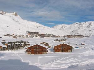 T2 spacieux lumineux TIGNES VAL CLARET v zimě