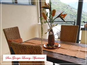 Fotografia z galérie ubytovania San Giorgio Luxury Apartment Taormina-Panoramic Pool & Parking Space v Taormine