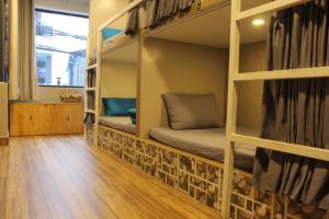 Posezení v ubytování DaLat Sky Hostel