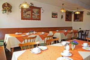 Restaurace v ubytování Gasthof zur Krone