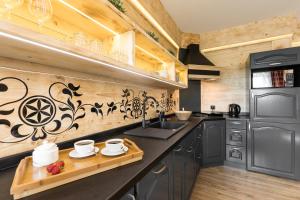 Kuchnia lub aneks kuchenny w obiekcie Apartament Owcze Runo Zakopane