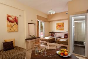 Gallery image of Kastro Beach Apartments in Malia