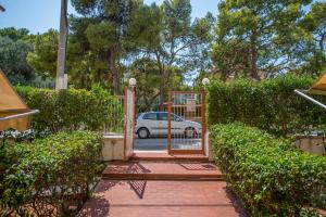 Vonkajšia záhrada v ubytovaní Starapartment Athens-Varkiza Top 1