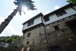 The building in which the holiday home is located